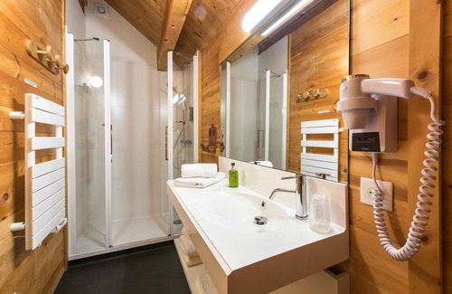 Nevache Hotel | Le Chalet d'en Hô
