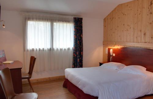 Vierzon Hotel | Le Chalet de la Foret Hôtel 3 étoiles et Restaurant