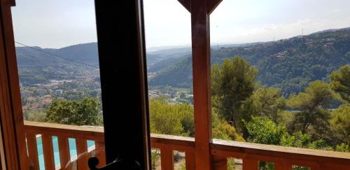 Drap Ski Chalet | Le Chalet de la Pierreraie Côte d'Azur Piscine Terrasse et Vue Mer