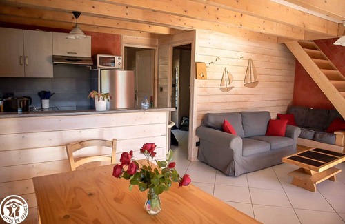 Jassat House | Le Chalet de Rose - Chambon-sur-lac