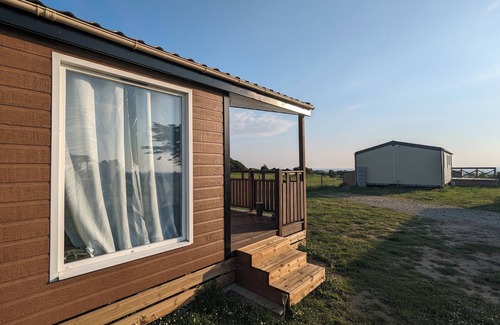 Baubigny Ski Chalet | Le chalet des dunes, cosy accommodation on the isles coast