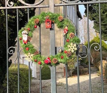 Coulmier-le-Sec Bed & Breakfast | Le Chalet