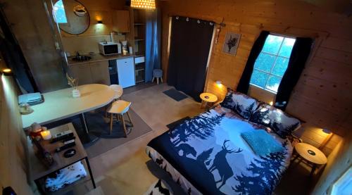 Puget-Ville House | Le Chalet