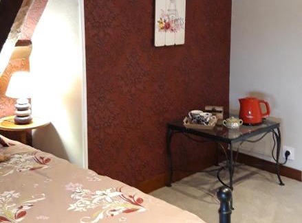 Le Vicel Bed & Breakfast | LE CHALET SUISSE - Chambre papillons