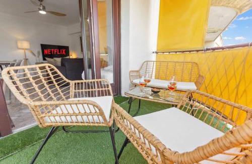 Riou - Petit Juas - Av de Grasse Apartment | Le Chambord - Hypercentre - Spacious - Terrace
