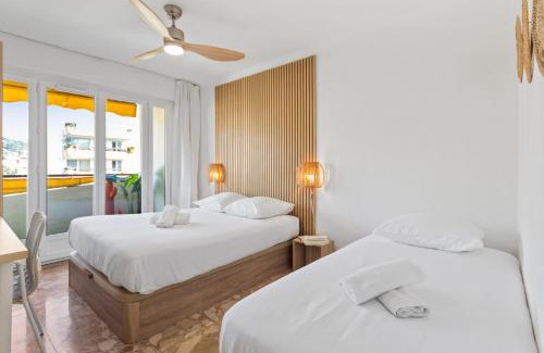 Riou - Petit Juas - Av de Grasse Apartment | Le Chambord - Hypercentre - Spacious - Terrace