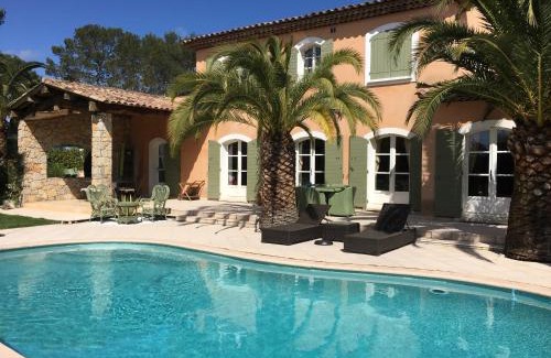 La Roquette-sur-Siagne Bed & Breakfast | Le Champmazet