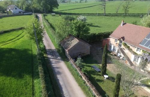 Anzy-le-Duc Bed & Breakfast | Le Charbonnet
