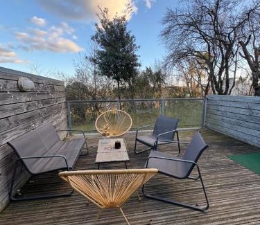 Rangueil-Sauzelong-Pech David-Pouvourville Apartment | Le Charmant des Coteaux, Free Parking & Free Wifi