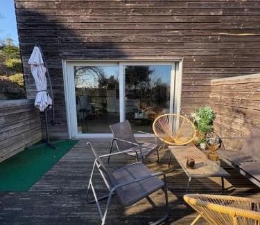 Rangueil-Sauzelong-Pech David-Pouvourville Apartment | Le Charmant des Coteaux, Free Parking & Free Wifi