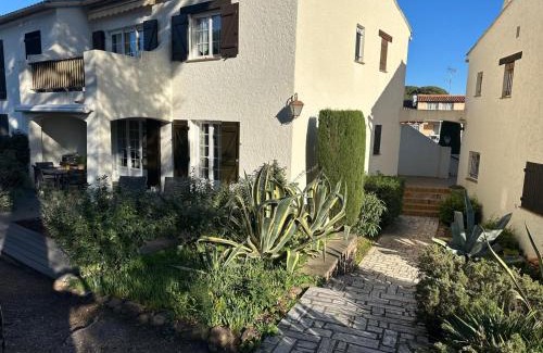 Saint-Raphael House | Le Charme bleu d'Azur