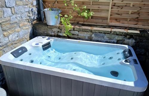 Ohey House | Le charme des Pierres et wellness