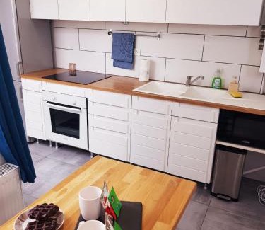 Saint-Honore - Jeanne d'Arc Apartment | Le Chat d'Or - 35m2 - Terrasse - BBQ - WIFI HD