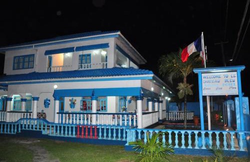 Anse aux Pins House | Le Chateau Bleu