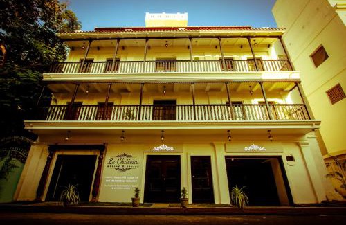 White Town Hotel | Le Chateau