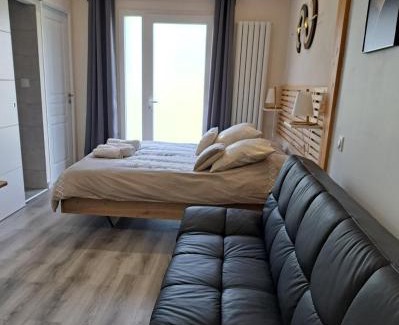 Renaison Bed & Breakfast | le chemin des Bérands chambres d'hôtes Renaison