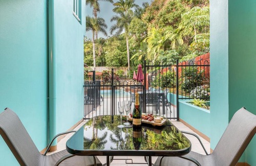 Port Douglas Apartment | Le Cher Du Monde Adults Only