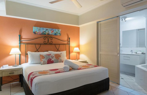 Port Douglas Apartment | Le Cher Du Monde Adults Only