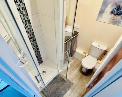Larcay House | Le cheval bleu