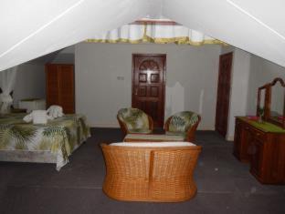 Anse Boudin House | Le Chevalier Bay Guesthouse