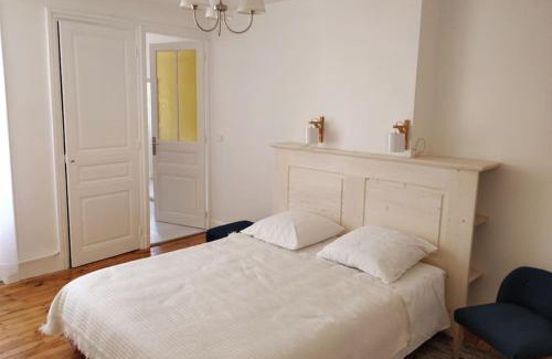 Le Cheylard Apartment | Le Cheylard, appartement spacieux et lumineux