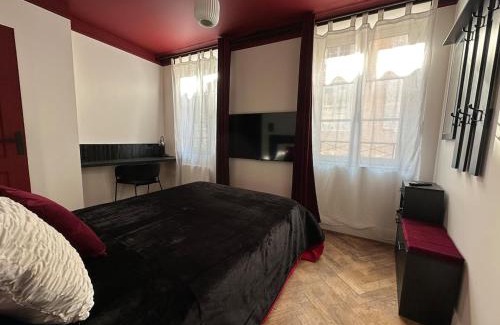 Macon Apartment | LE CINÉ-ROOM, T2, Netflix, Prime, Hyper-centre