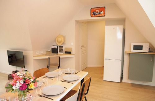 Sainte-Suzanne-and-Chammes Apartment | Le Clos de Loré