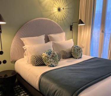 Quartier de la Folie-Mericourt Hotel | LE CLARK HOTEL