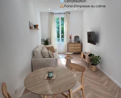 La Celle-sous-Gouzon Apartment | Le Cloître du Palais