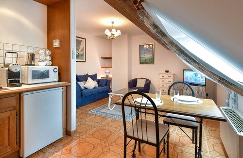 Chailly-sur-Armancon House | Le clos champagnac at Hotel Golf Chateau de Chailly