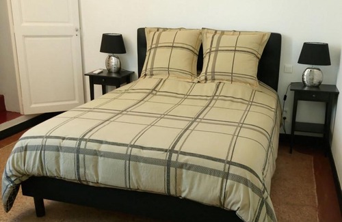 Gares Bed & Breakfast | Le Clos Chez Michel