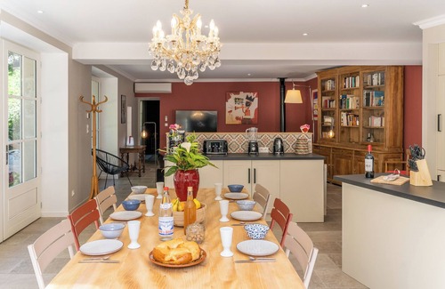 Aubenas House | Le Clos d'Abrigeon 5* Gîte