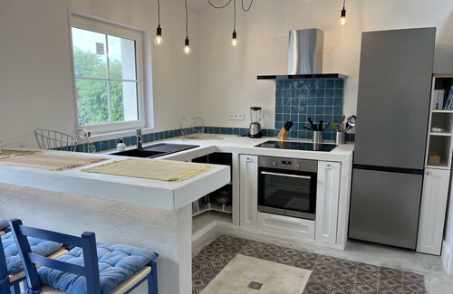 Saint Rogatien House | Le Clos de Flo