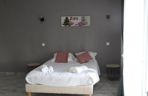 Les Peintures Bed & Breakfast | LE CLOS DE L'O