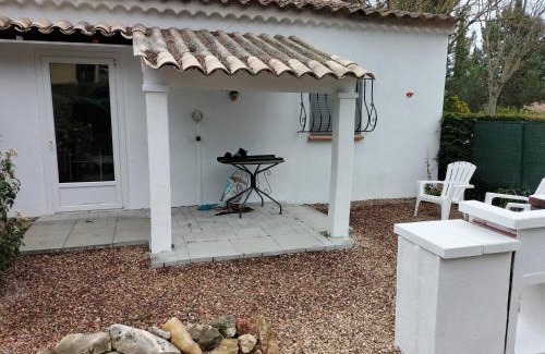 Lorgues Apartment | Le clos des cigales jasmins