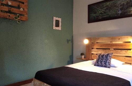 Vers Bed & Breakfast | LE CLOS DES DRYADES CHAMBRE DRYADES