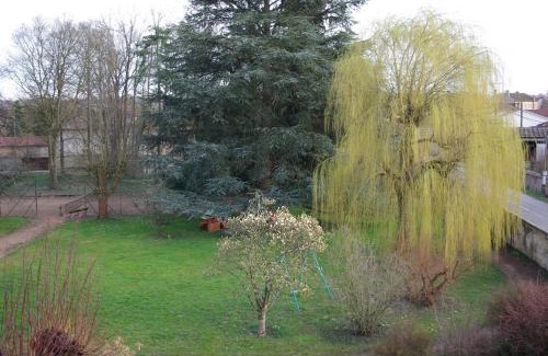 Taponas Bed & Breakfast | Le Clos des Tanneurs