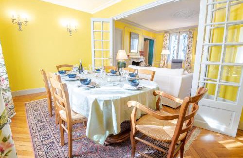 Francueil House | Le Clos des Tilleuls - Gite 10 people