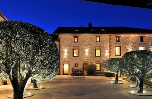 Saint-Jean-des-Vignes House | le Clos Doré