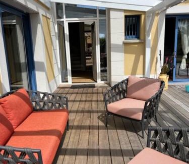 Saint-Coulomb Bed & Breakfast | Le Clos du Lupin