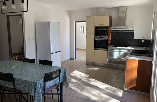 Orgnac-l'Aven House | Le clos du Marcel, South Ardèche House with air-conditioning, swimming pool, enclosed grounds of 2000m2