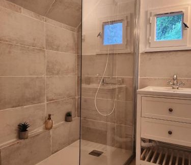 Saint-Germain-du-Corbeis House | Le Clos Loret