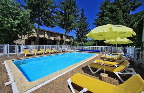 Pradines Hotel | Le Clos Grand