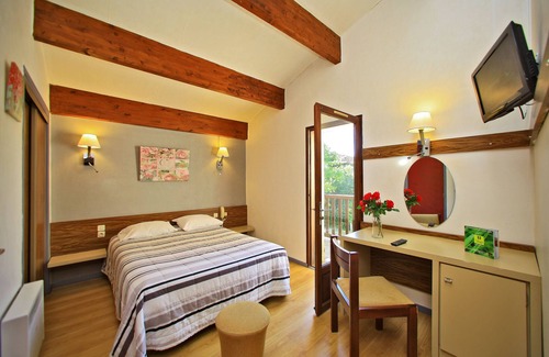 Pradines Hotel | Le Clos Grand