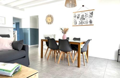 Montlouis-sur-Loire House | Le clos jasmin - quartier historique de Montlouis