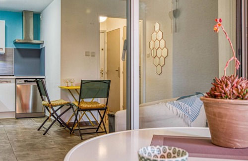 Le Brusc Apartment | Le clos pecheur by Interhome