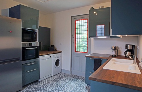 Amboise Apartment | Le Clos Renaissance: Spacious apartement Hôtel particulier 15th in the heart of Amboise