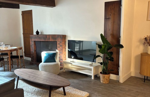 Grenoble City Centre Apartment | Le Clos Saint Jacques - Hyper Centre Grenoble.