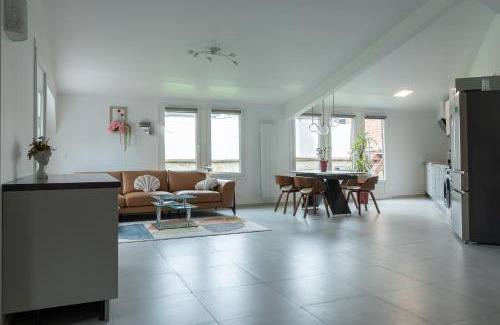 Auvers-sur-Oise House | Le Clos Van Gogh