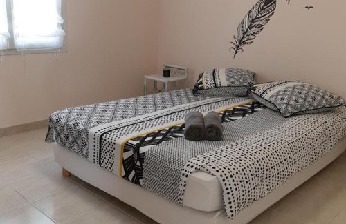 Meusnes Apartment | Le Clos Varnay Jardin